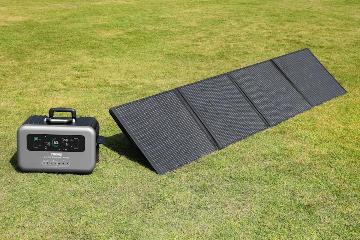 Buying a LiFePO4 Portable Power Station in 2025: Cycle Life, UPS Mode, and Solar Input Explained