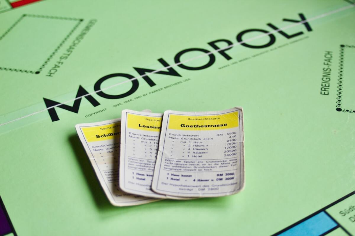 The Sinking Fund Trick: How to Stop “Surprise” Bills From Wrecking Your Budget